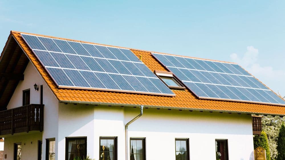India Powers 45 Lakh Households by Solar Energy