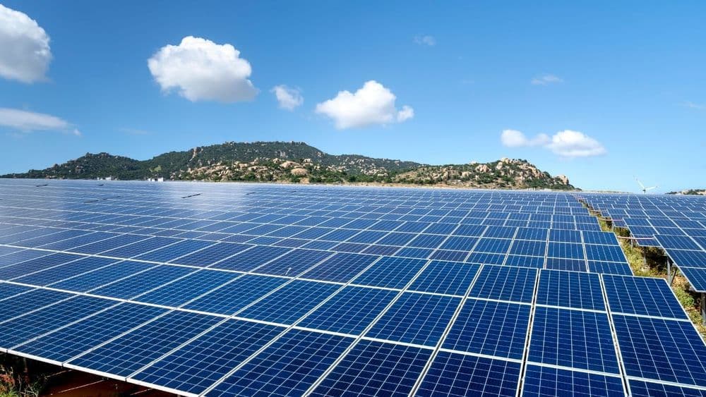 MERC Approves BEST’s 220 MW Solar, 110 MW/440 MWh BESS Procurement through SECI