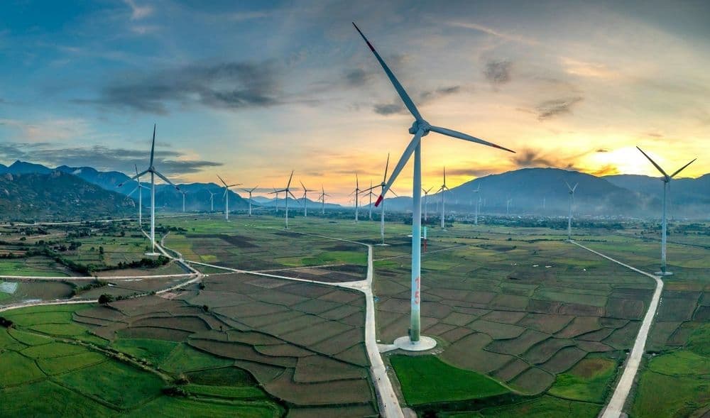 Aditya Birla Group Acquires Sprng Energy for $1.8 billion, Expands Renewable Portfolio to 9.3 GW
