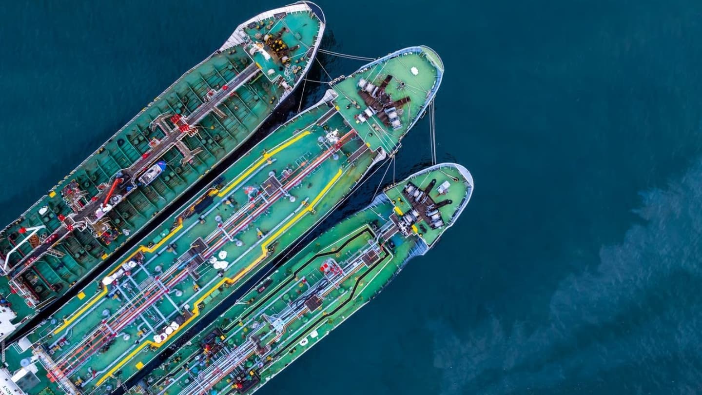 Strait of Hormuz Vessel Traffic Falls as Maritime Security Risks Persist