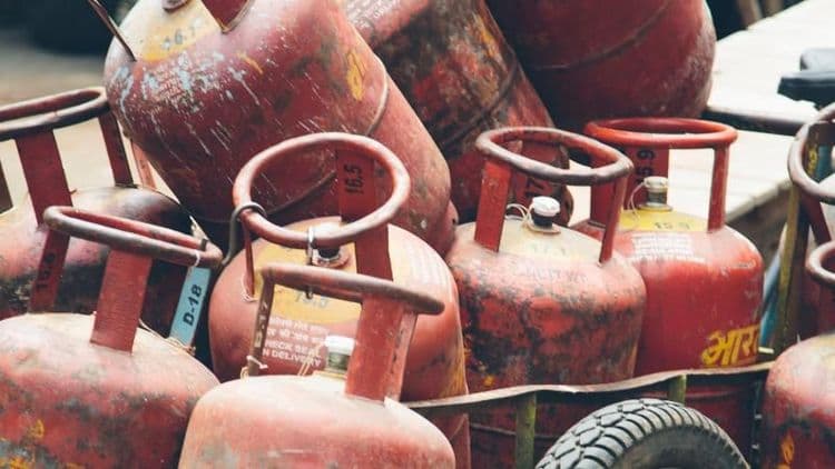 Govt says LPG Subsidy Delivery, Authentication Improve under Pahal Scheme