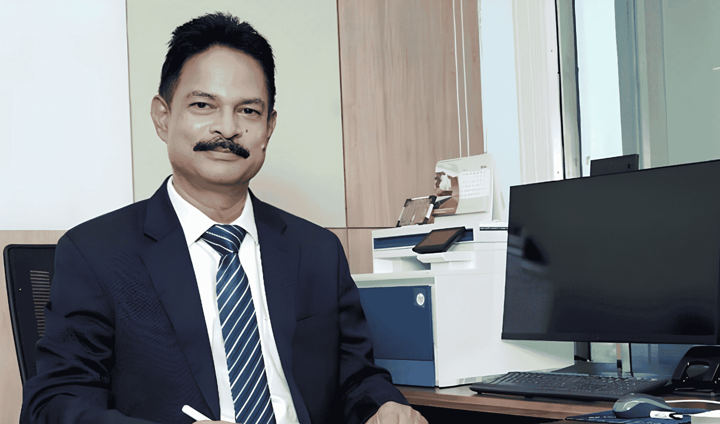 Dr Bijay Kumar Mohanty takes additional charge as IREDA CMD