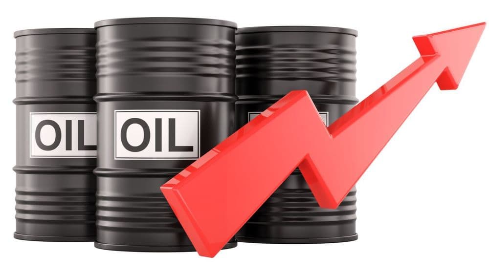 Brent Crude Jumps over 8 Percent as US Announces Naval Blockade of Iran