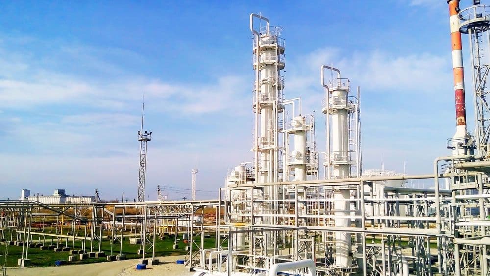 Centre Allows C3, C4 Hydrocarbon Supply to Key Sectors Amid West Asia Disruptions