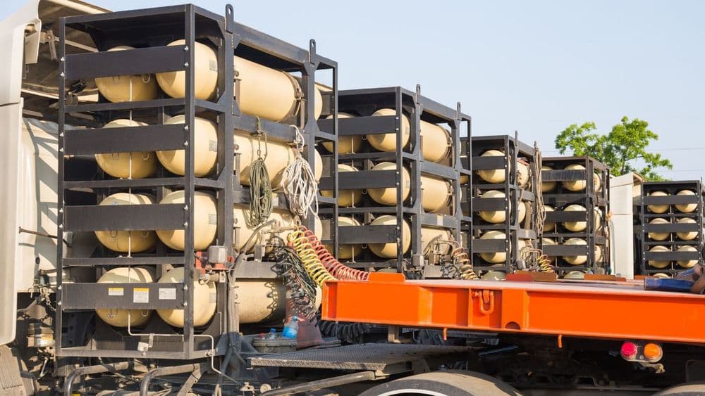 Govt Backs Indigenous Type-IV CNG Cylinder Manufacturing Project