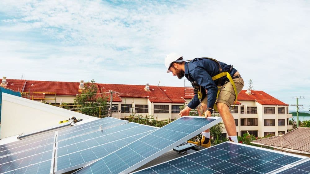 MNRE Grants ALMM Exemption for PM Surya Ghar Consumers Opting for Smart Meters